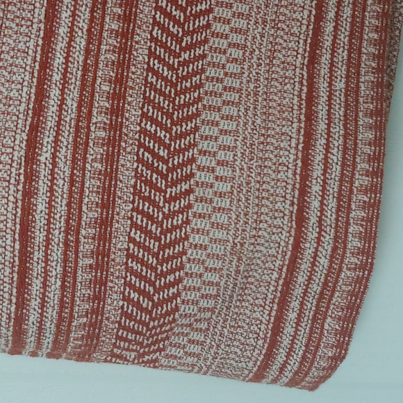 Banana Republic Terra Cotta Textured Fabric Fully Lined Skirt. Size 4 - Picture 2 of 9